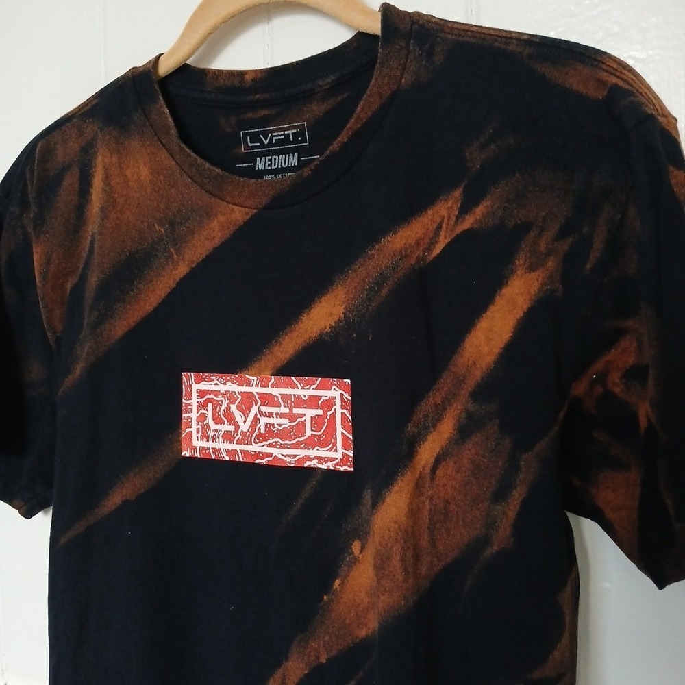 Live Fit Apparel Shirt LVFT. Lifestyle Men's Medium Black Bleach Dyed Cotton SS